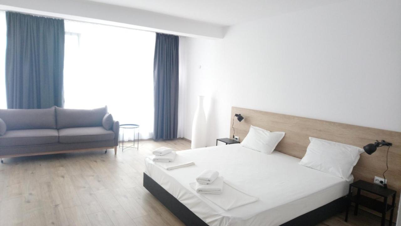 Aparthotel พรีมอร์สโก ภายนอก รูปภาพ