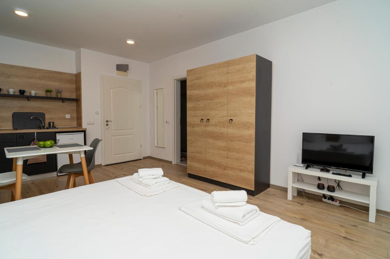 Aparthotel พรีมอร์สโก ภายนอก รูปภาพ