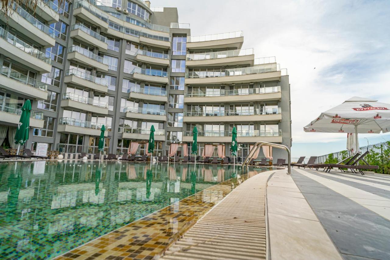 Aparthotel พรีมอร์สโก ภายนอก รูปภาพ